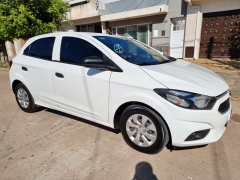 Chevrolet Onix 1.4 JOY LS+ 5P Mogliani Automotores