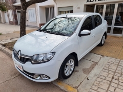 Renault Logan 1.6 16v Privilege 4P Mogliani Automotores